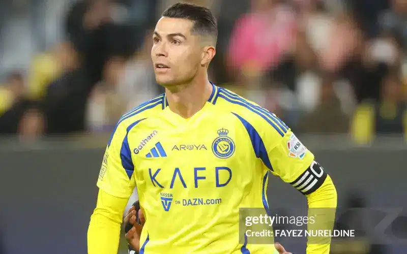 Hạ thấp Ligue 1, Ronaldo bị đáp trả gay gắt