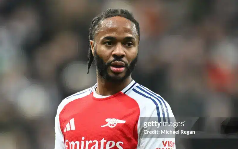 Sterling là sai lầm của Arsenal