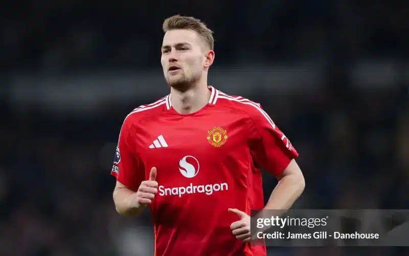 Cực sốc vụ De Ligt - MU