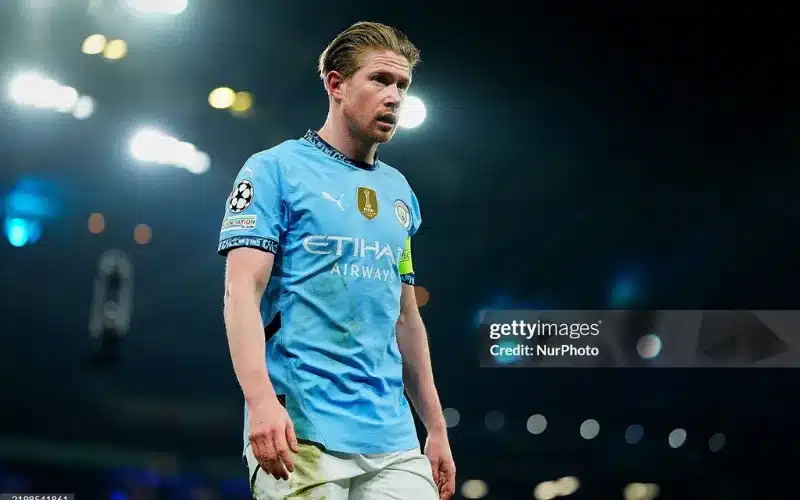 De Bruyne có thể ở lại Man City.