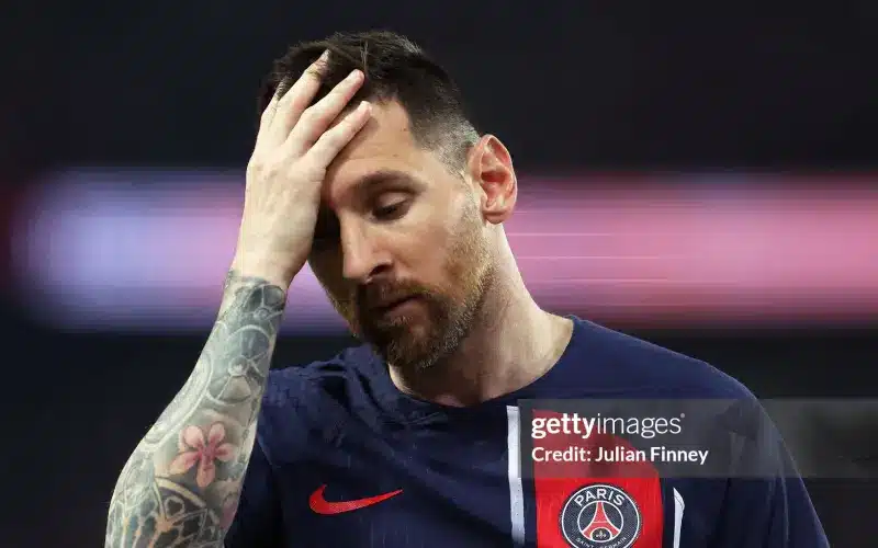 Messi hối hận khi đến PSG